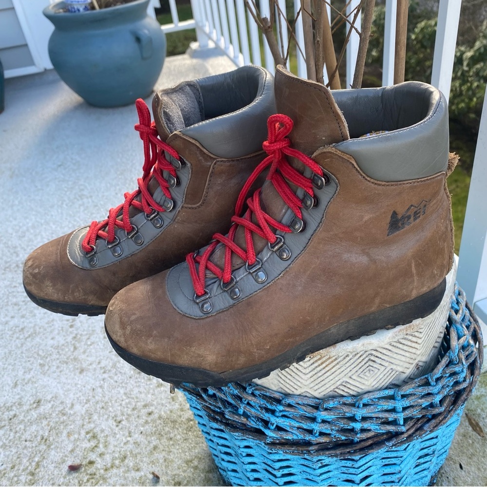 REI Vintage Leather Women’s Anle Boots 7/7.5